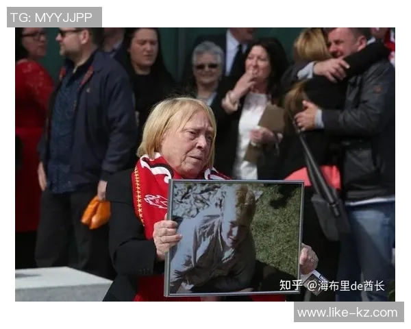 足球明星因酗酒悲剧离世的案例分析与反思