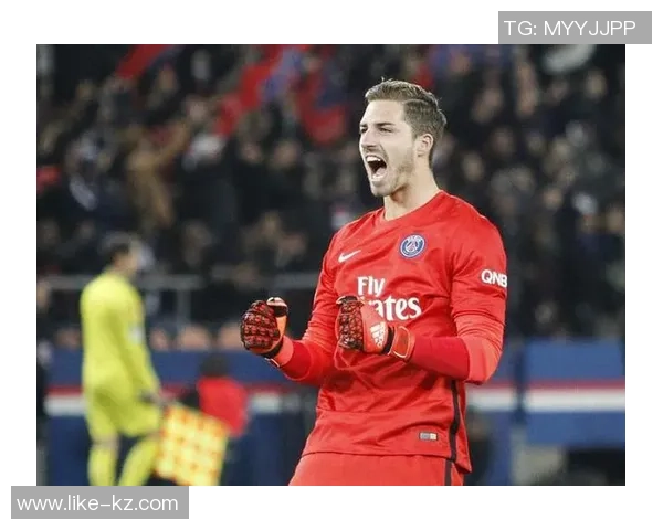 足球明星如何通过绑手腕提升比赛表现与个人风格的独特魅力分析