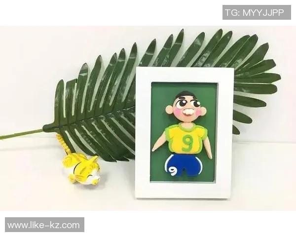 足球明星手工黏土艺术作品展示与创作技巧分享