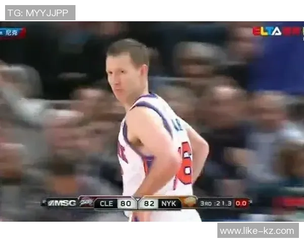 足球明星独特招牌动作助攻进球瞬间回顾与分析